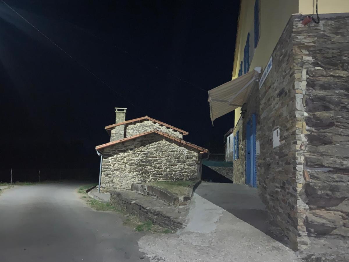 Casal De Pedra Villa Santa Irene Exterior photo